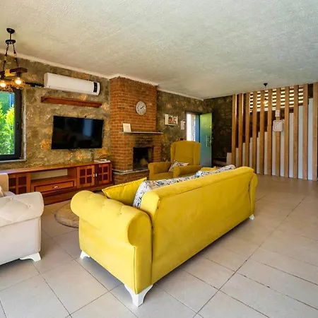 Villa Honeymoon With Private Pool Faralya